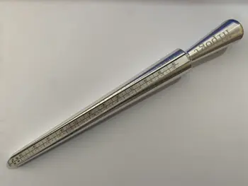 Hipogt 360-Stopinjski Večnamensko Stojalo za orodje，Vtičnico palica z dvojnim lestvici, enostaven za uporabo ročno orodje