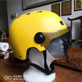 Najnovejši rumeno bele barve Modni trend Motoristična čelada električnih koles varnost čelada z Očala Brezplačna dostava