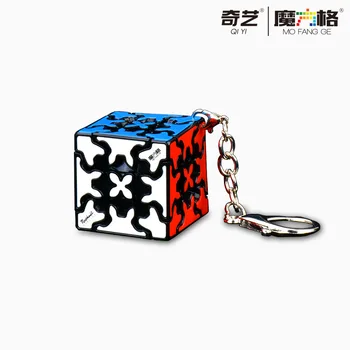 QIYI 3x3x3 Prestavi Kocka Keychain Mini Hitrost Kocka Strokovno Stickerless Čudno Magic Cube Twist Puzzle Igrače za Otroke Darilo