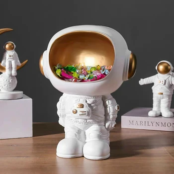 Nordijska Smolo ustvarjalne Astronavt Kiparstvo Figur Sweety Tipke za Shranjevanje Plovil Desk Sodobne Soba Dekoracijo Dodatki za Dom Darilo