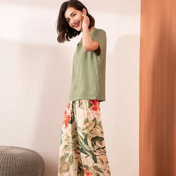 VDOGRIR 2020 Nove Ženske Pižame Določa Cvjetnim Natisne Pyjama Sleepwear Ženski Priložnostne V Vratu Kratek Rokav Elastični Pas More