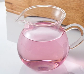 1PC 250 ml Toplotno odporni Kung Fu čaj cedilo pregleden čaj Pošteno pokal steklo material tea cup JN 1030
