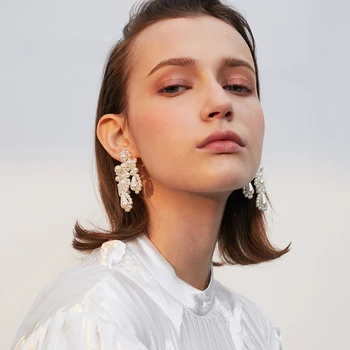 Priljubljena umetne biser tassel uhani ženski dolg odsek pretirana atmosferski uhani, modni trend osebnost uhani