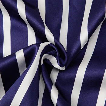 JULIJA JE PESEM Ženske Pižame Komplet 2 Kosov Umetno Svilo Modre Črte Sleepwear Pasu Ženski Saten Dolgo sleeved Hlače Spomladi Homewear